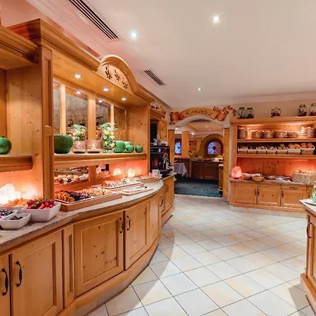 Dreisonnen Otel Serfaus